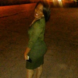 Meet your Posher, Ebony